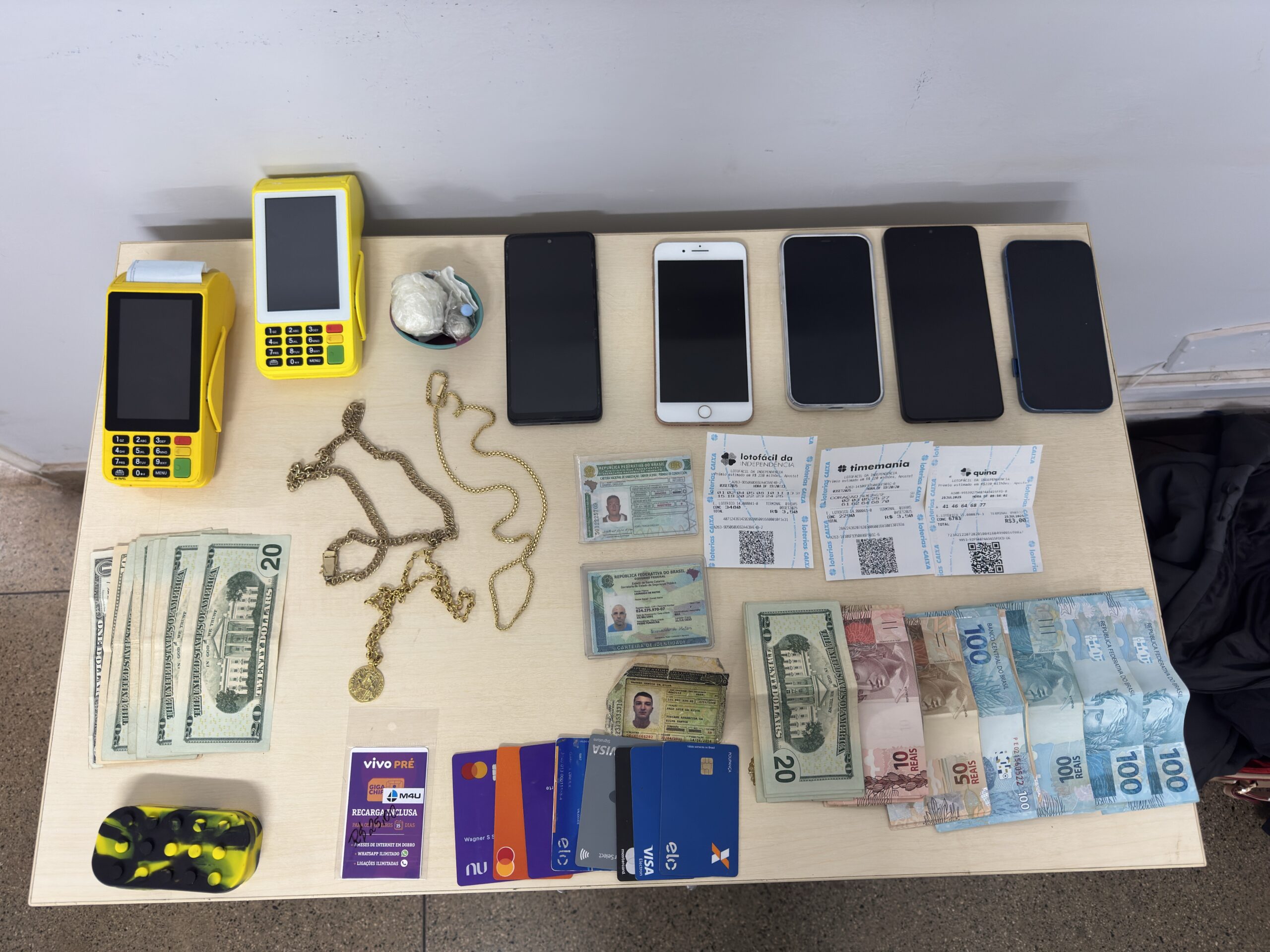 Polícia Civil prende quadrilha que aplicava ‘golpe do bilhete premiado’ contra idosos no DF