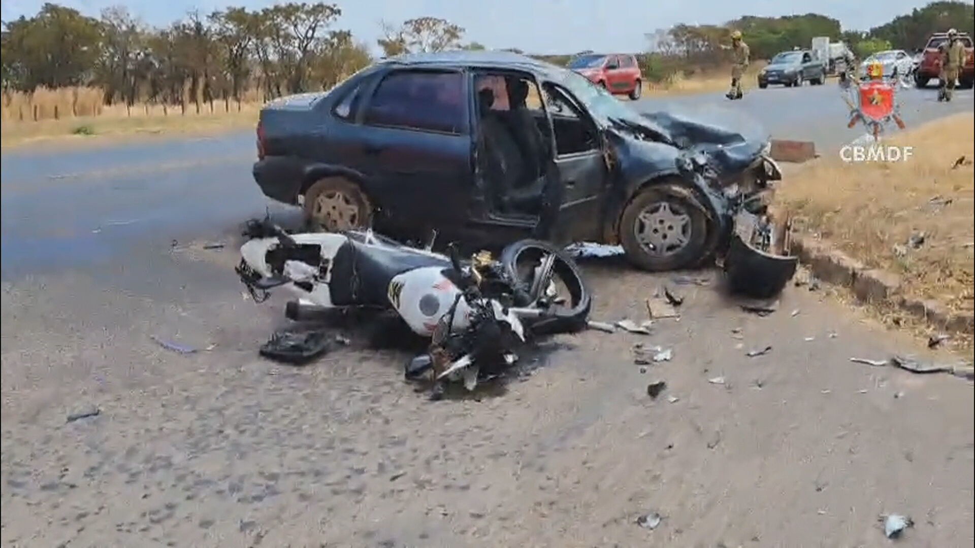 Motociclista morre na DF-290 após batida com carro no Setor Sul do Gama