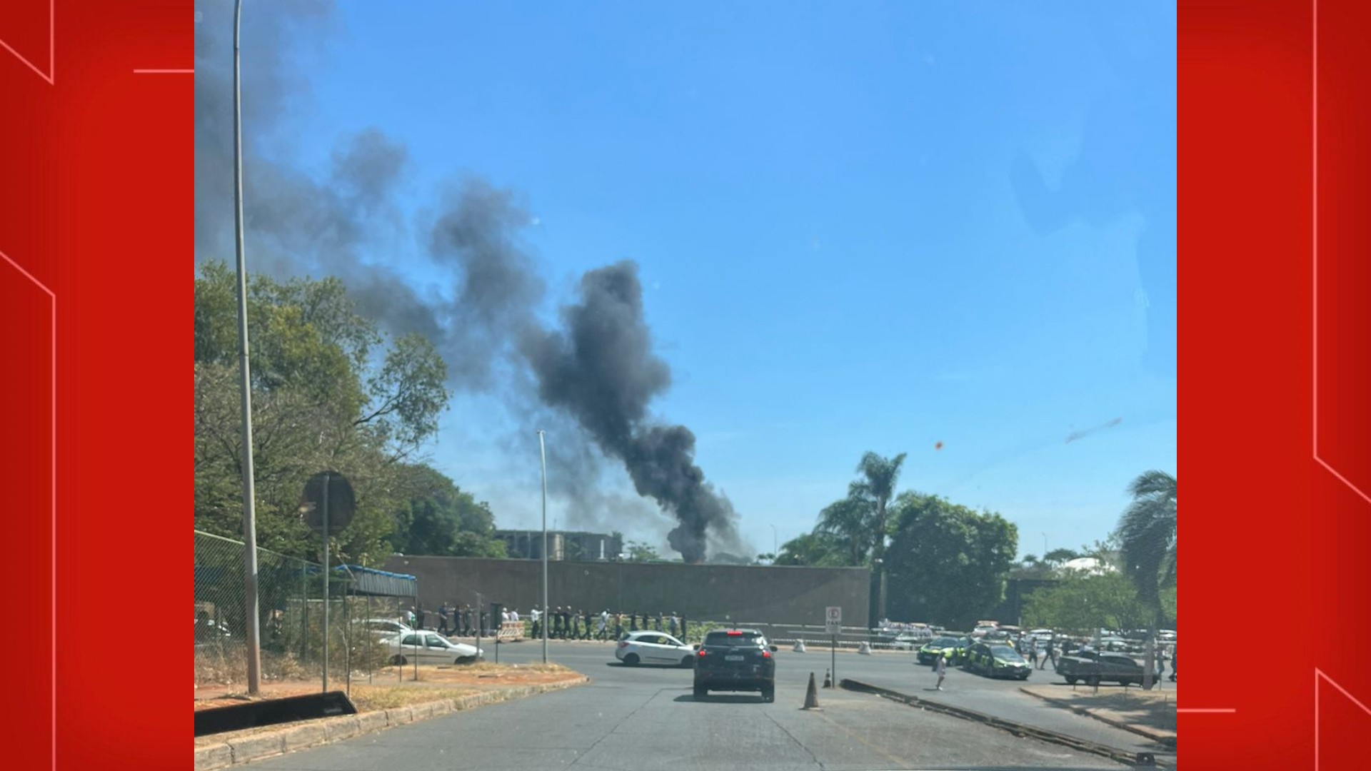 Câmara dos Deputados tem simulação de incêndio em Brasília; veja FOTO