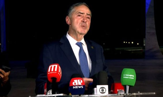 Ministro do STF Luís Roberto Barroso recebe alta após passar mal e ser internado em Brasília