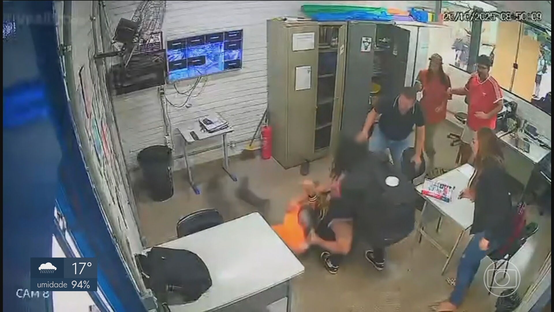 Após socos, Secretaria de Educação reforça segurança em escola e apura conduta de professor no DF