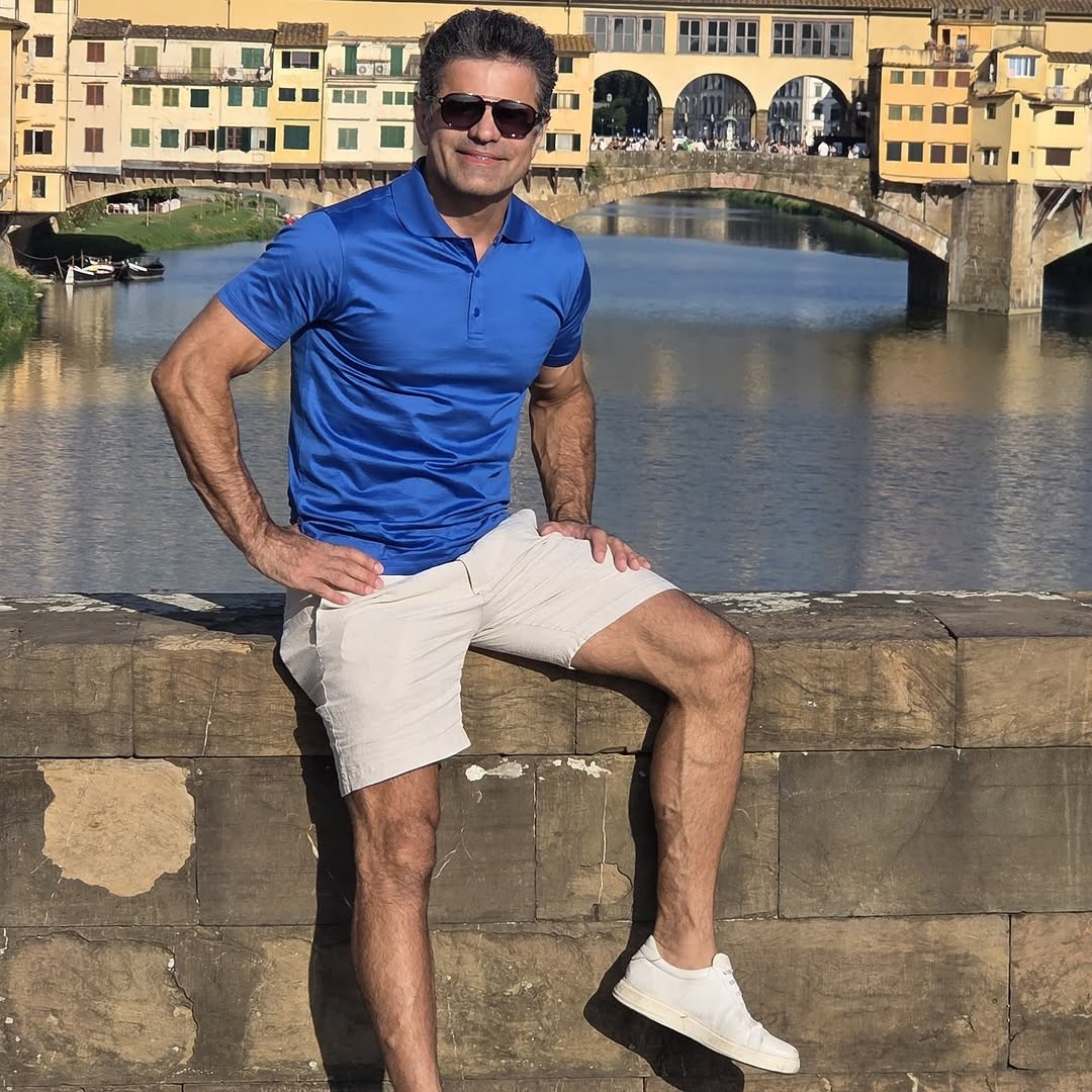 ‘Alfaiate dos famosos’ é suspeito de receber R$ 24 milhões de desvios do INSS; João Camargo já teve ateliê em Brasília