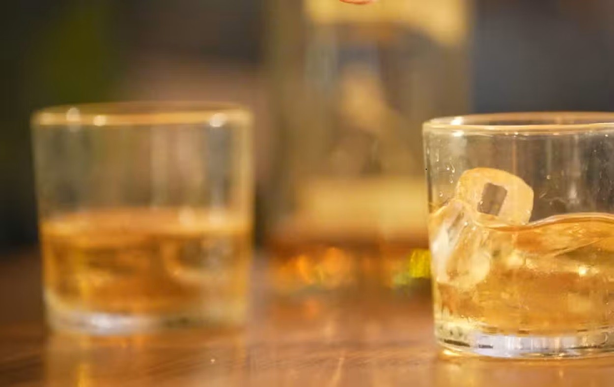 Metanol: 2 paciente suspeito de intoxicação sofre AVC e é transferido para UTI do Hospital de Base do DF