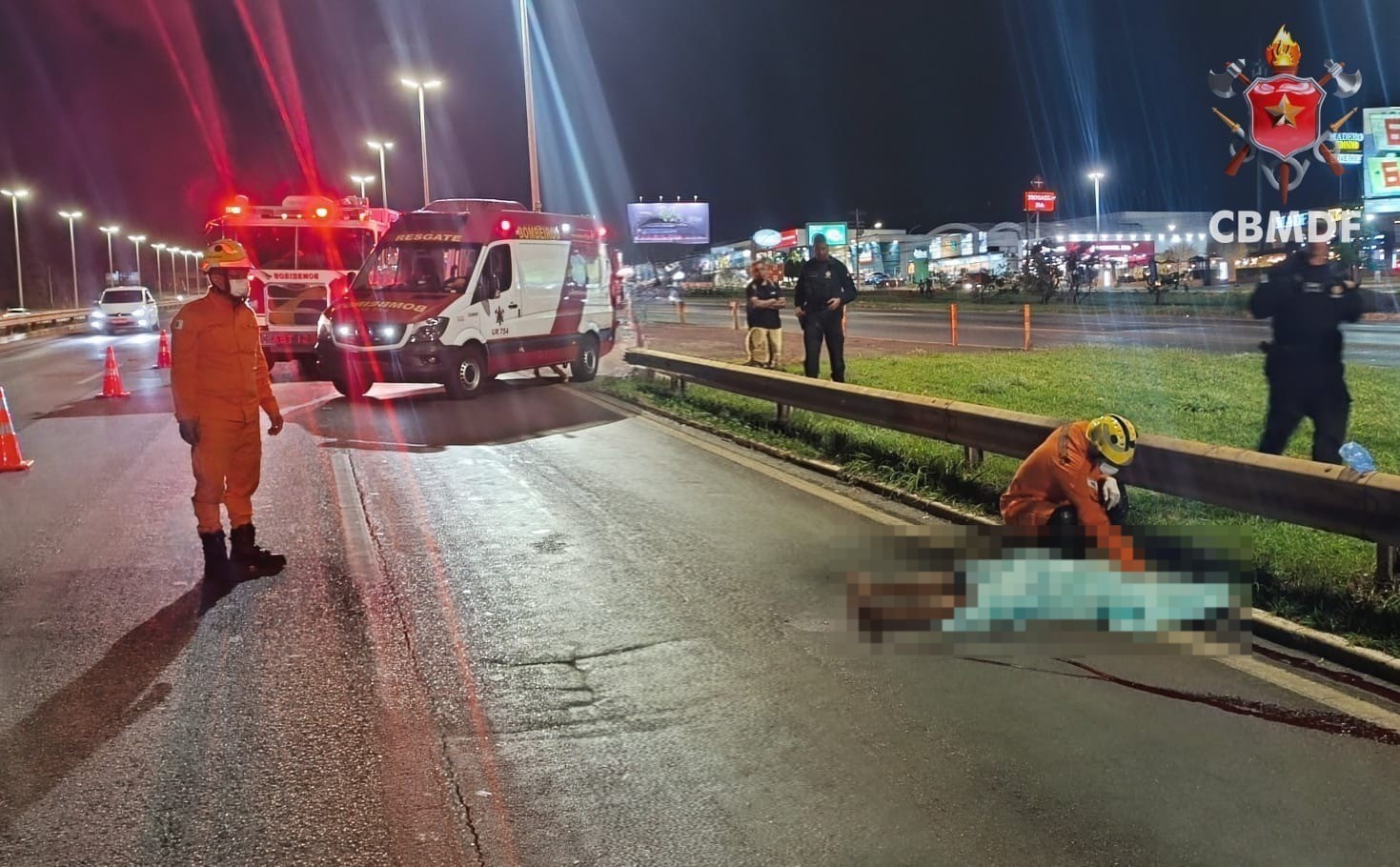 Jovem morre ao tentar atravessar pista no DF
