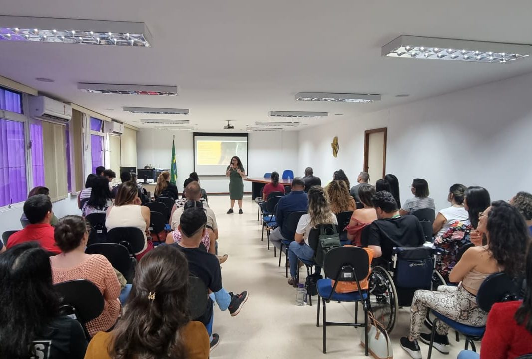 Servidores do Sistema Socioeducativo participam de aula sobre racismo