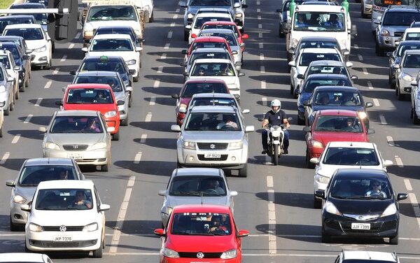 IPVA e IPTU 2026: consulte valores e datas de vencimento no DF