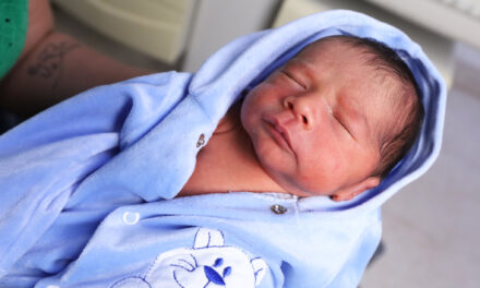 Teste da orelhinha está disponível em todas as maternidades da rede pública de saúde do DF